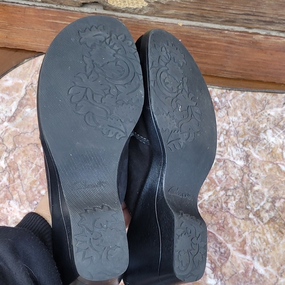 Clarks Suede Slip On Casual Wedge Clog Mule Shoes Sz 6 - Picture 9 of 16